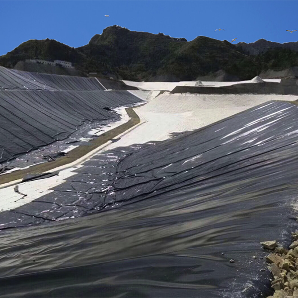 水利水電防滲91香蕉视频下载地址膜應用機理及其特性